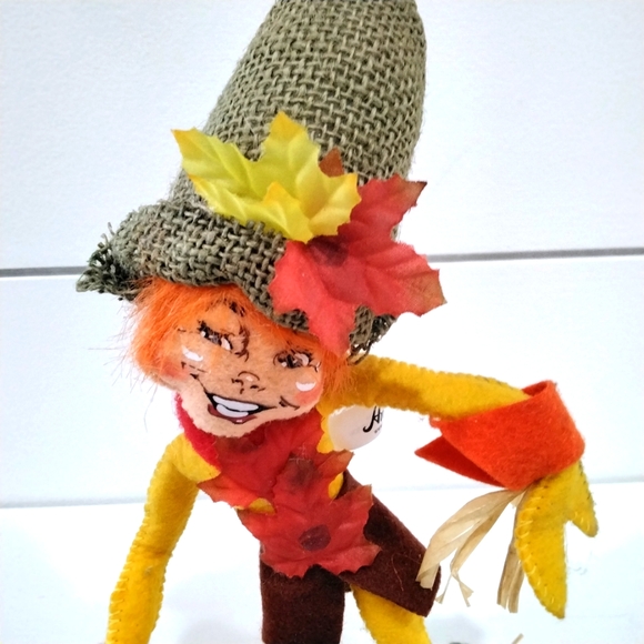 Annalee 9" Foliage Elf🧝 - Picture 2 of 5